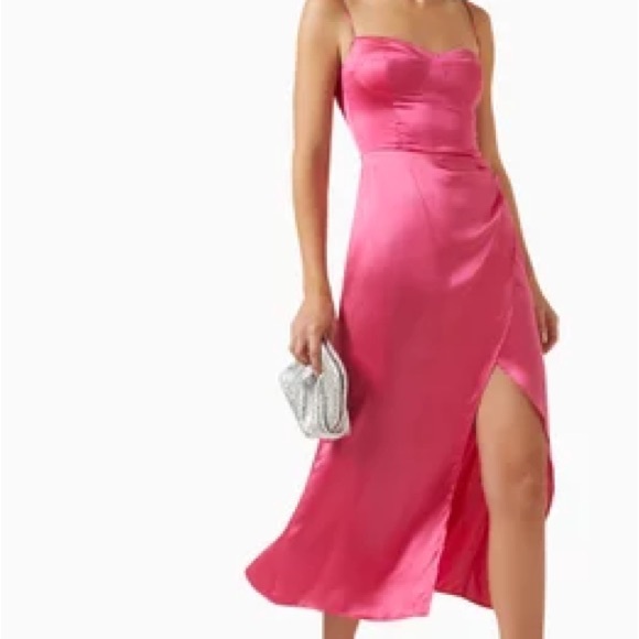 Reformation Pink Silk Dress 💕 - Picture 7 of 8